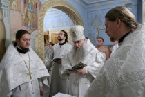 Крещальная Литургия в Свято-Троицком соборе г.Саратова