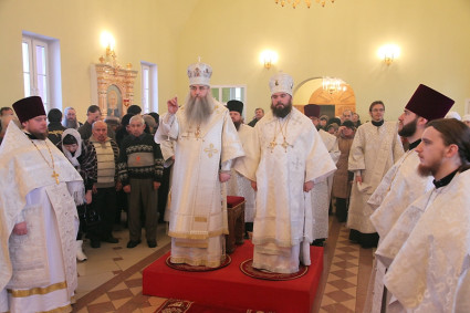 Божественная литургия в Свято-Никольском храме г. Ртищево