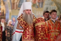 Всенощное бдение в Свято-Троицком соборе Саратова