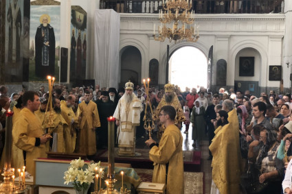 Божественная литургия в Успенском соборе Свято-Успенского Жировичского монастыря