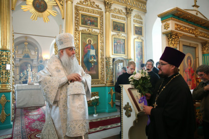 Божественная литургия в храме во имя Архангела Михаила с. Михайловка Саратовского района
