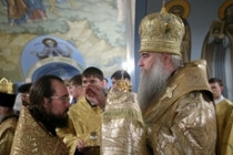 Всенощное бдение в Свято-Троицком соборе Саратова