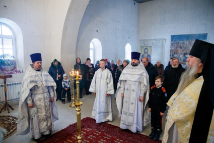 Чин положения антиминса и первая Литургия в храме блаженной Ксении Петербургской р.п. Красный Текстильщик