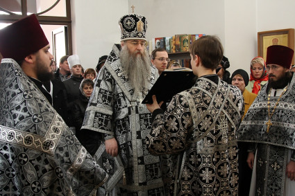 Литургия Преждеосвященных Даров в храме во имя святителя Луки исповедника Крымского г. Саратова