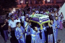 Всенощное бдение с чином Погребения в Свято-Троицком соборе Саратова