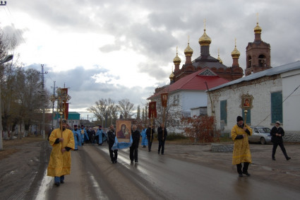 В Хвалынске прошел крестный ход