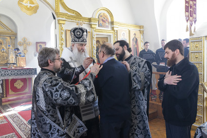 Литургия Преждеосвященных Даров в Спасо-Преображенском мужском монастыре г. Саратова