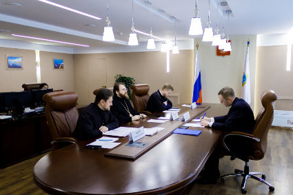 Митрополит Игнатий встретился с губернатором Саратовской области Романом Викторовичем Бусаргиным
