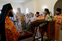 Божественная литургия в храме в честь Владимирской иконы Божией Матери с. Багаевка Саратовского района