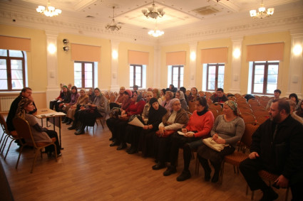 Прошло собрание социальных работников саратовских храмов