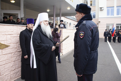 Митрополит Лонгин принял участие в торжественном мероприятии ко Дню сотрудников органов внутренних дел