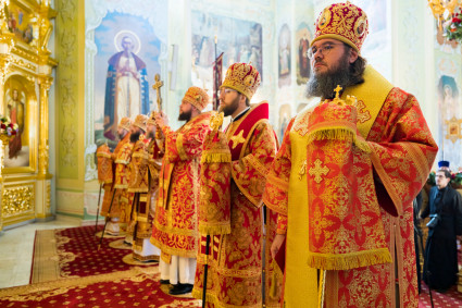 В день празднования Собора Саратовских святых совершено соборное архиерейское богослужение