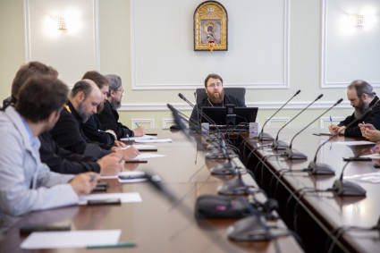 Митрополит Игнатий провел рабочее совещание, посвященное подготовке празднования 30-летия принятия решения об открытии СПДС
