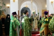 Божественная литургия в Свято-Алексиевском женском монастыре г. Саратова