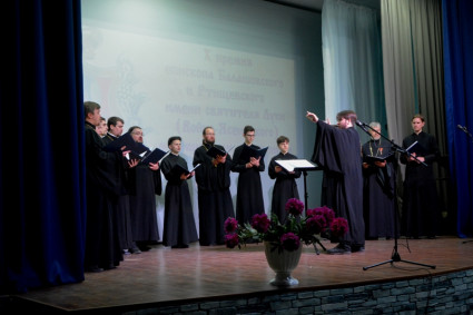 Сводный хор духовенства Саратовской епархии и СПДС выступил в Романовке