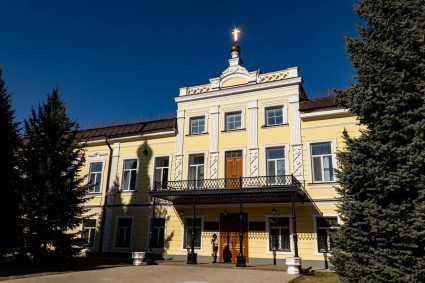 Секретарь Саратовского епархиального управления выступил на общецерковном совещании
