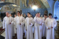 Крещальная литургия в Свято-Троицком соборе Саратова