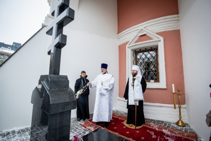 Совершена лития на могиле архиепископа Пимена (Хмелевского)