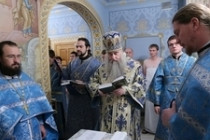 Крещальная Литургия в Свято-Троицком соборе Саратова