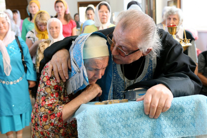 Всенощное бдение в храме в честь Казанской иконы Божией Матери г. Саратова
