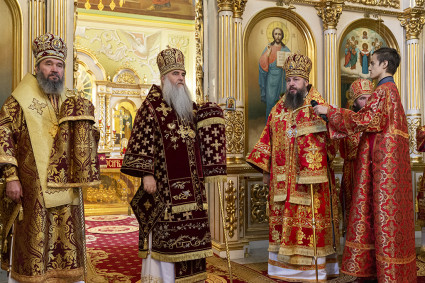 Митрополит Лонгин отмечает день тезоименитства