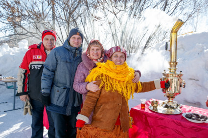 Праздник в Пристанном