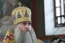 Божественная литургия в Крестовоздвиженском храме Хвалынска