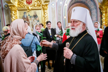 В канун Собора Саратовских святых совершено соборное архиерейское богослужение