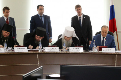 Подписано соглашение о сотрудничестве между Правительством области и Саратовской митрополией