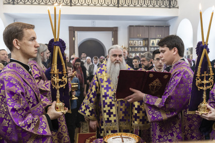 Божественная литургия в храме во имя Сорока Севастийских мучеников г. Саратова
