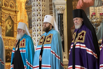 Митрополит Игнатий принял участие в патриаршем богослужении в Храме Христа Спасителя в Москве