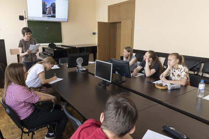 Для студентов консерватории проведена лекция о саратовских новомучениках