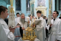 Всенощное бдение в Духосошественском кафедральном соборе Саратова