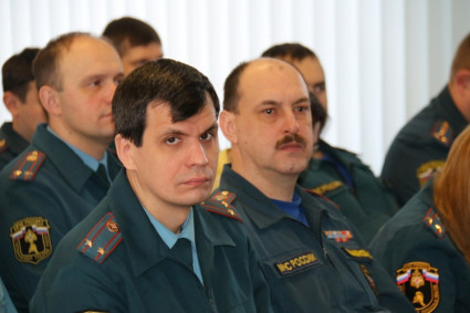 Сотрудники МЧС узнали о саратовских новомучениках и исповедниках