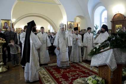 Божественная литургия в Спасо-Преображенском мужском монастыре г. Саратова