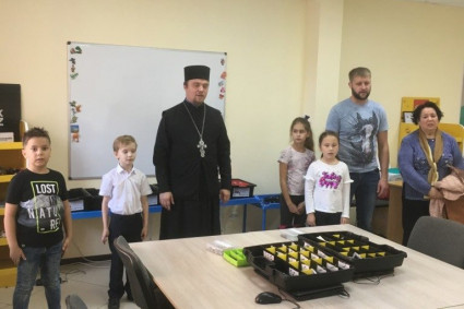 В воскресной школе проходят занятия по робототехнике