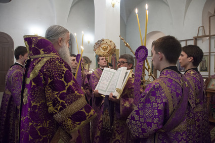 Всенощное бдение в храме в честь Рождества Христова г.Саратова