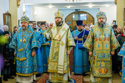Митрополит Игнатий возглавил соборное архиерейское богослужение в Казанском храме г. Саратова