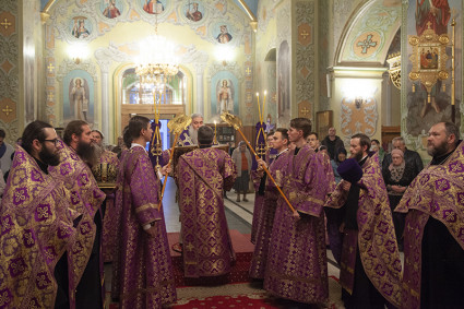 Всенощное бдение в Свято-Покровском храме г. Саратова