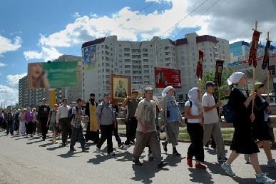 Начало крестного хода в Вавилов Дол