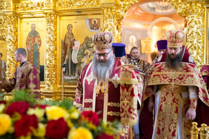 Митрополит Лонгин и Митрополит Иоанн совершили панихиду по Митрополиту Нежинскому и Прилукскому Иринею в 40-й день его кончины