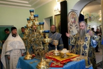 Божественная литургия в храме во имя преподобного Сергия Радонежского п. Сергиевский Саратовского района