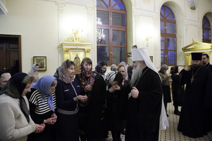 Литургия Преждеосвященных Даров на Архиерейском подворье — храме во имя святого апостола и евангелиста Иоанна Богослова при СПДС
