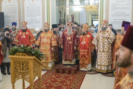 В Малиновке состоялось соборное архиерейское богослужение