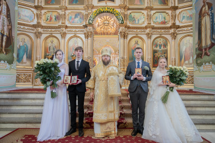 Митрополит Игнатий совершил таинство Венчания