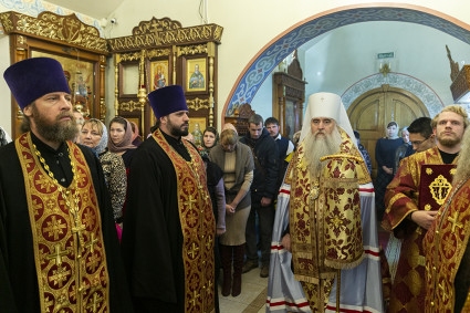 Всенощное бдение в храме священномученика Космы Саратовского г. Саратова