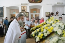 Божественная литургия в храме во имя cвятителя Митрофана Воронежского города Саратова