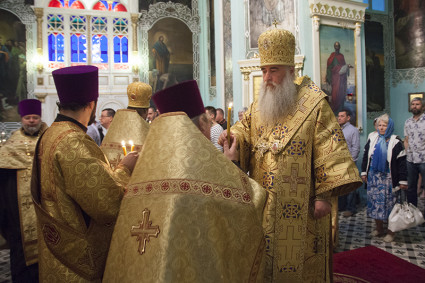 Всенощное бдение в храме Сошествия Святого Духа г.Саратова