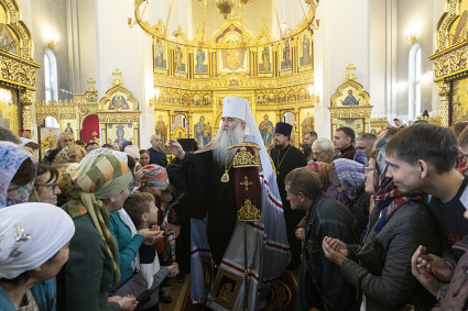 Божественная литургия в храме великомученика Георгия Победоносца г. Саратова
