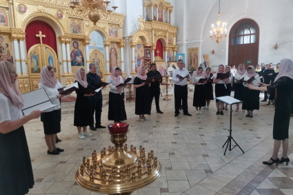 В Николо-Тихвинском соборном храме прошел пасхальный фестиваль